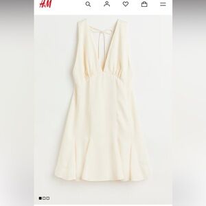 H&M V NECK DRESS NWT cream xs